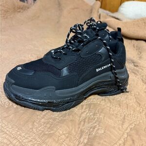 Balenciaga Men's Black Sneakers